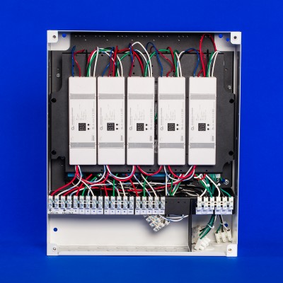 Pre-wired DALI 2 LED power supply cabinet for versatile control.
