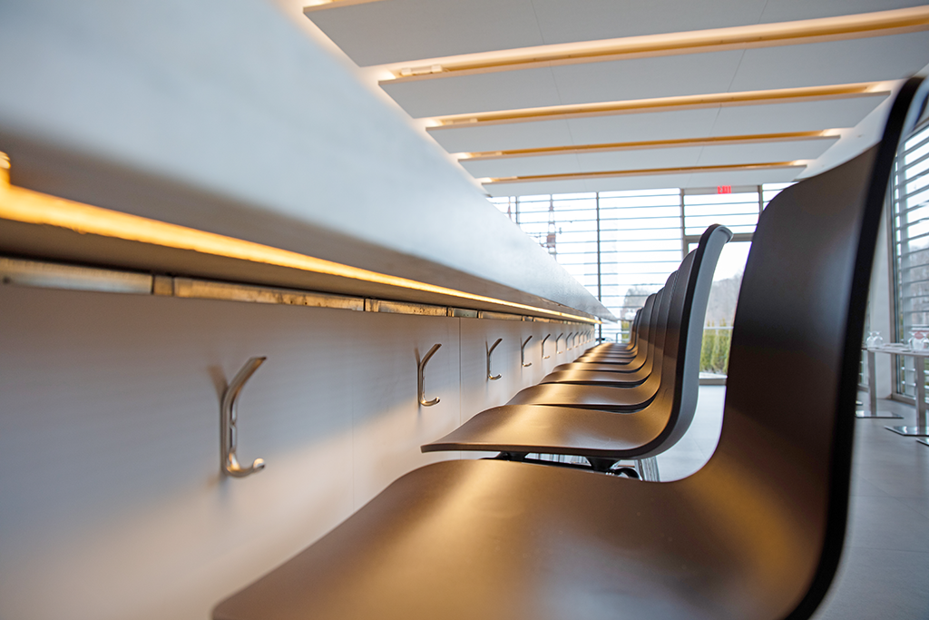 Q-Tran linear LED fixtures illuminate the underside of restaurant bar top