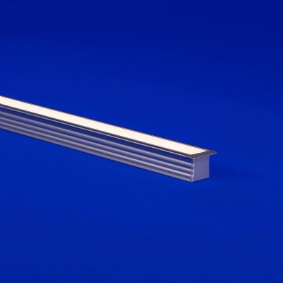 FLUT-FLAT (01) is a the deepest flanged LED light fixture allowing the light source to be invisible