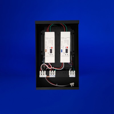  Power supply for individually addressable LED strips, suitable for 60/120W at 12VDC or 100/200W at 24VDC. Designed for indoor/outdoor use, it&#39;s controllable via DMX with up to 512 addresses and can be surface or wall-mounted.