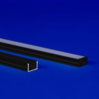 Mid-low profile LED aluminum profile, uniquely designed with a flat lens and no-shadow end cap. Ideal for subtle lighting in both indirect and direct applications, secured effortlessly with its stainless steel clip.
